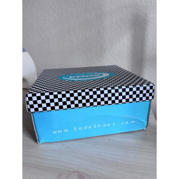 White chunky heel Platform sandals size 5.5 - Picture 3 of 4